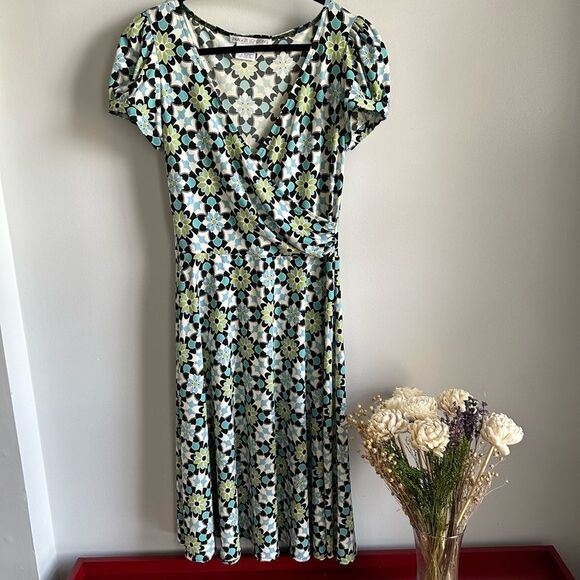 Maggy London Floral Faux Wrap Dress - Picture 1 of 8